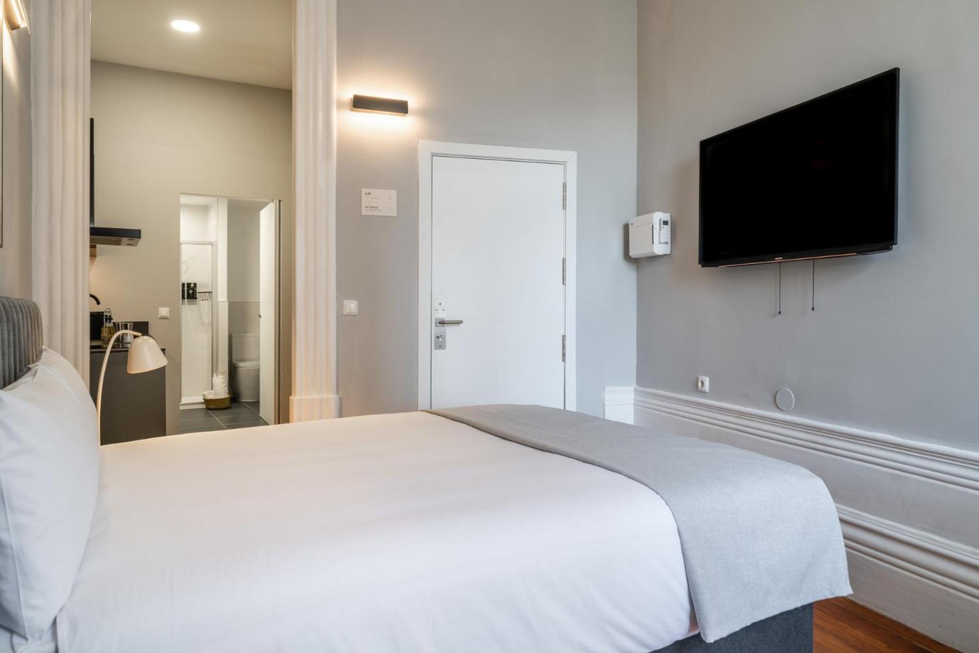Limehome Porto Rua De Dom Manuel II Δωμάτιο φωτογραφία
