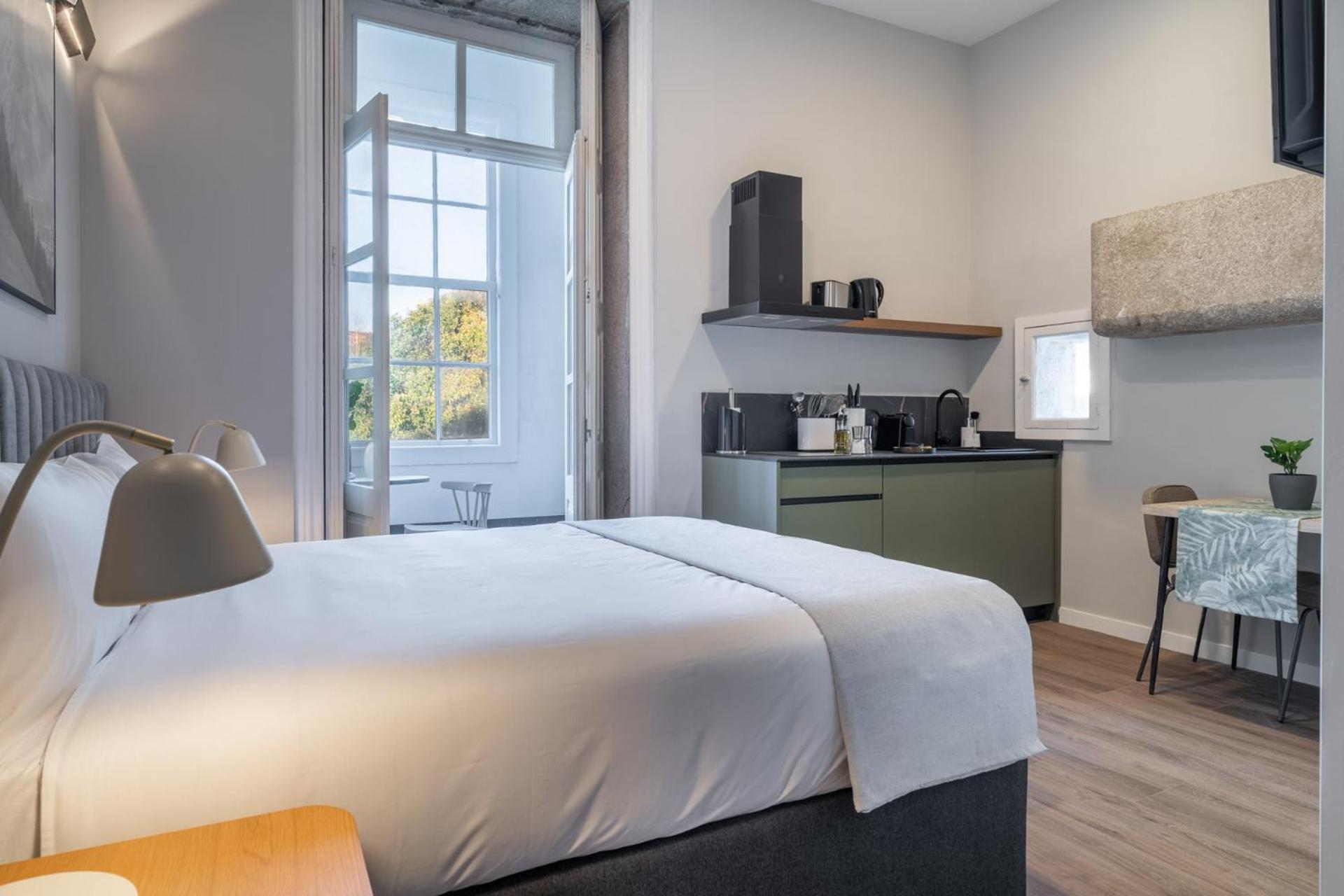 Limehome Porto Rua De Dom Manuel II Δωμάτιο φωτογραφία