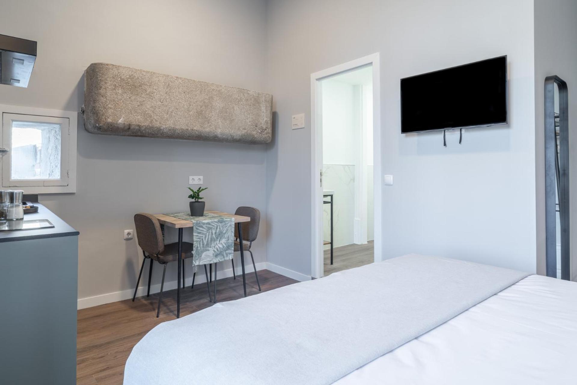 Limehome Porto Rua De Dom Manuel II Δωμάτιο φωτογραφία