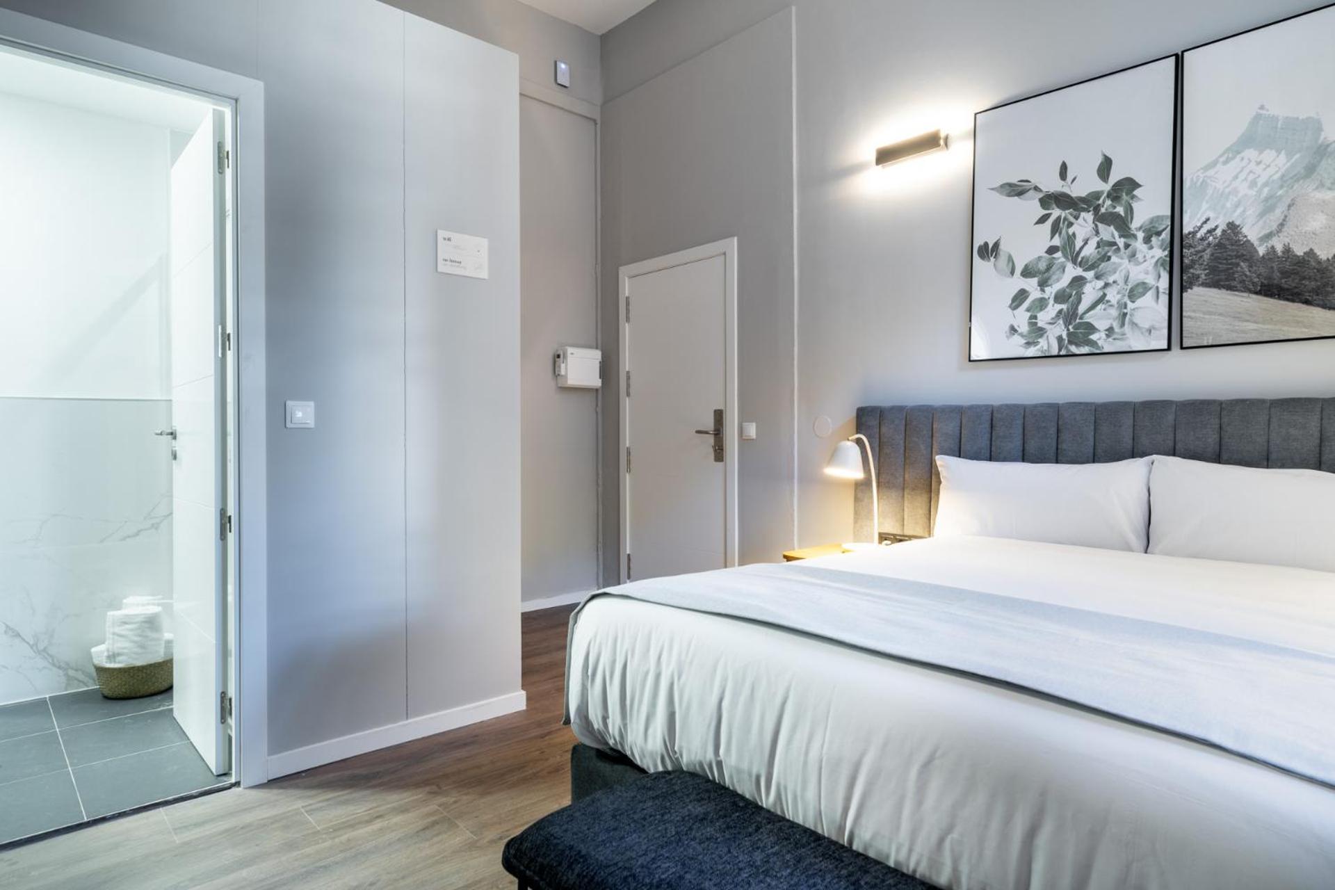 Limehome Porto Rua De Dom Manuel II Δωμάτιο φωτογραφία